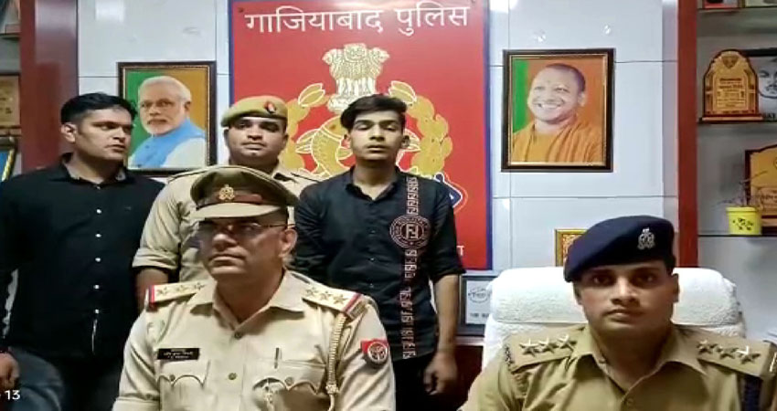 भतीजे ने ही मांगी थी स्क्रैप कारोबारी से रंगदारी, गिरफ्तार भतीजे ने ही मांगी थी स्क्रैप कारोबारी से रंगदारी, गिरफ्तार